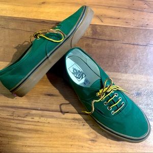 Men’s Vans Gum Authentic Skate Shoe - Size 10.5